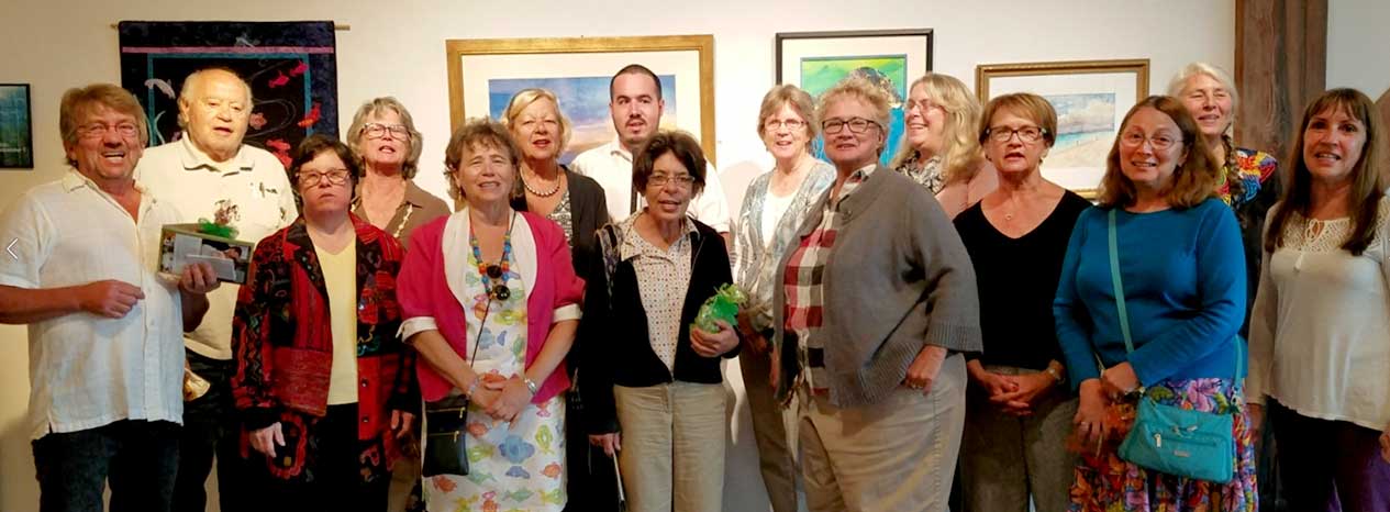 Group-Volunteer1250 support staff