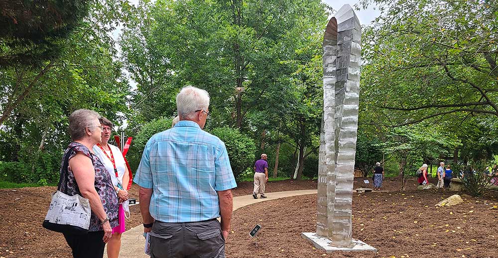 Sanbria-sculpture1000 sculptures in Loudoun